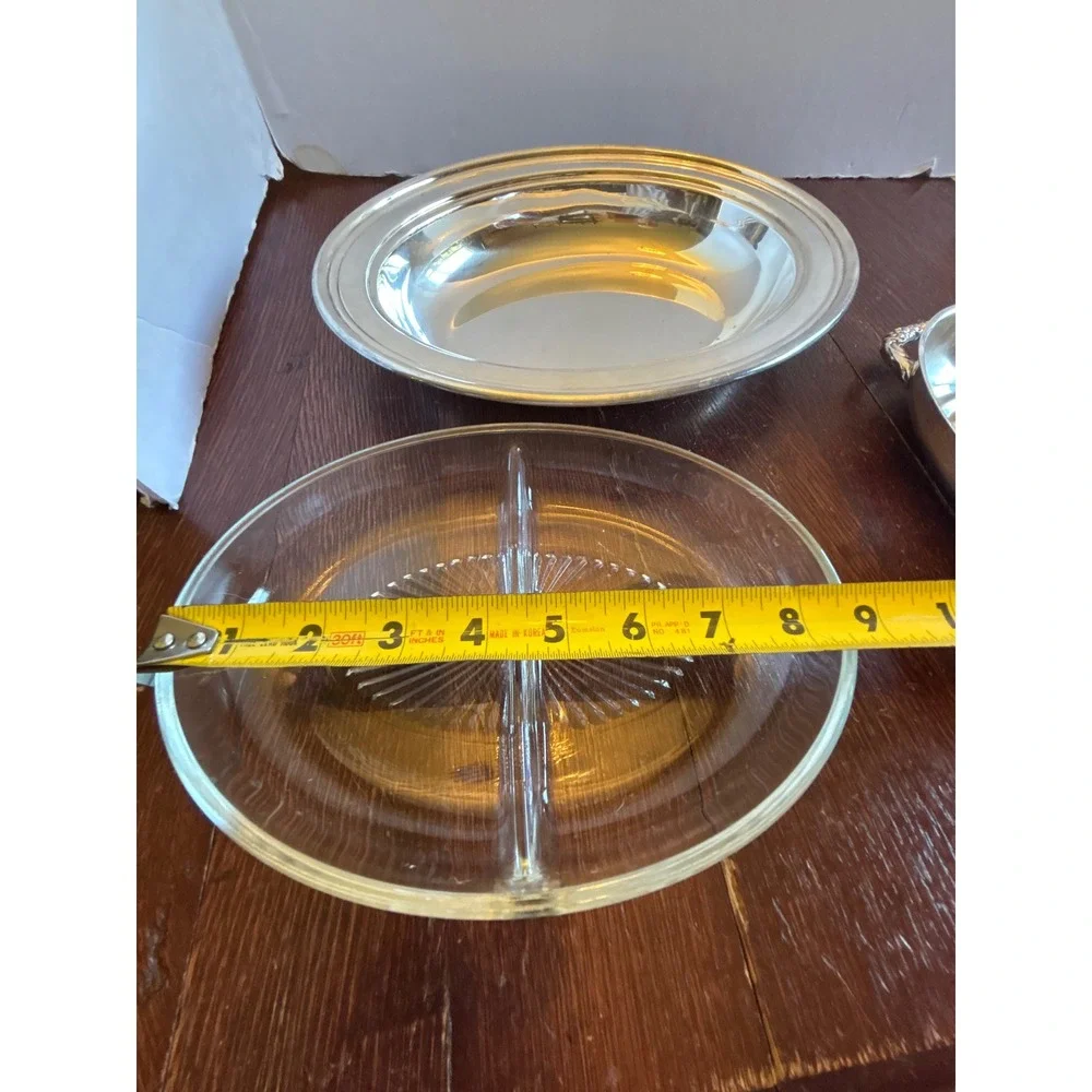 English Silver Silver Plated Oval Vegetable Server with Divided Glass‎ Insert